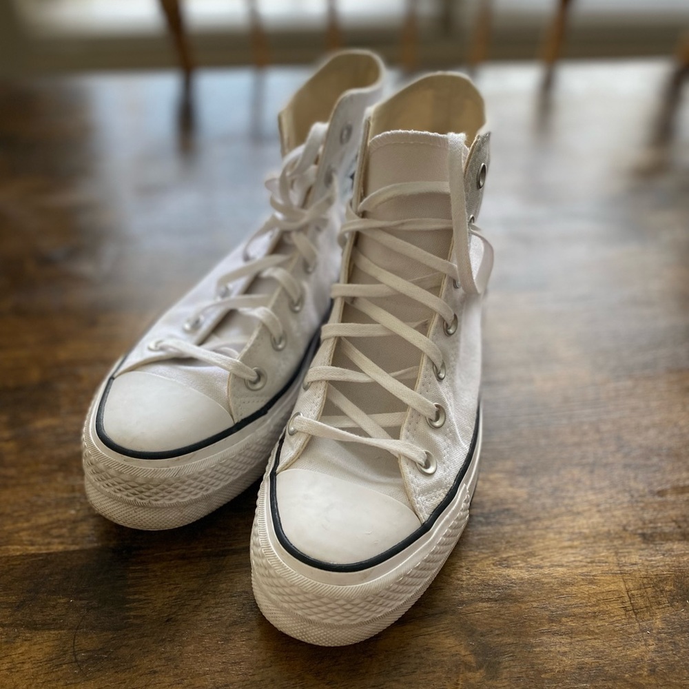 Converse Chuck Taylor platform Hi tops